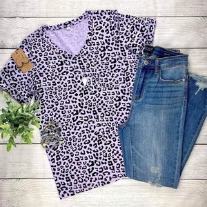NWT Michelle Mae Leopard Print Pocket V-Neck Top Size XS